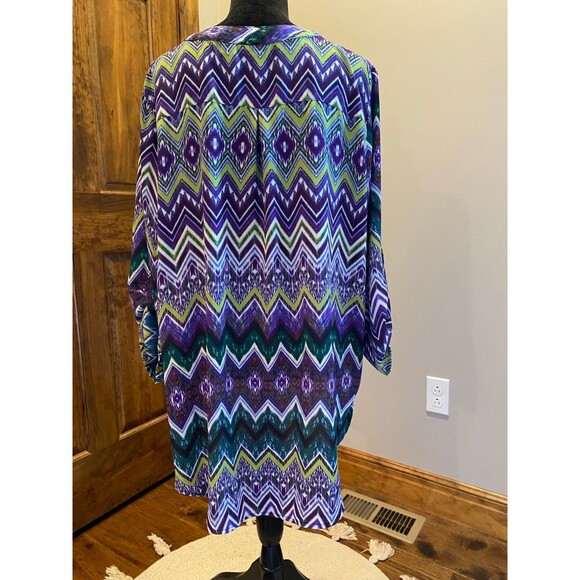 Cato Blouse Plus Size XL purple Green Pattern Flowy High Low Casual Flattering - Picture 5 of 11
